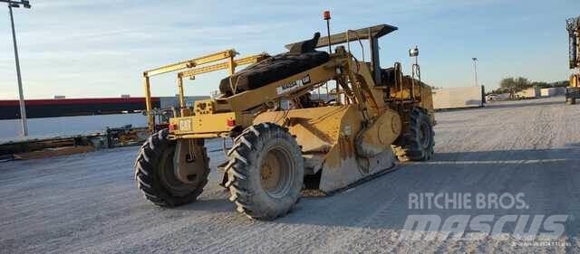 CAT RM300 Zemin sıkıştırma makineleri