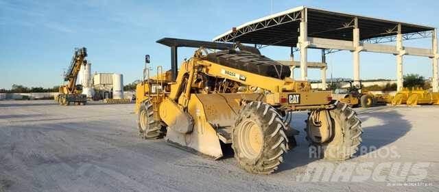 CAT RM300 Zemin sıkıştırma makineleri