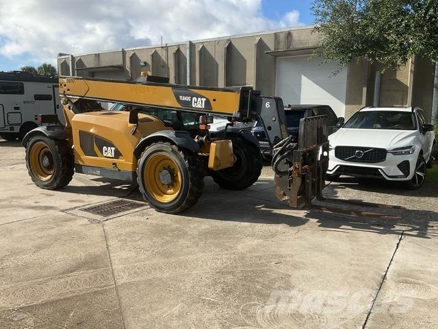 CAT TL642C Teleskopik yükleyiciler