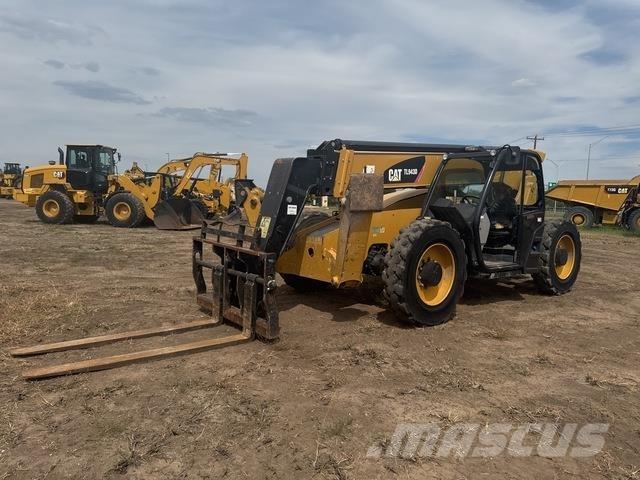 CAT TL943 Teleskopik yükleyiciler