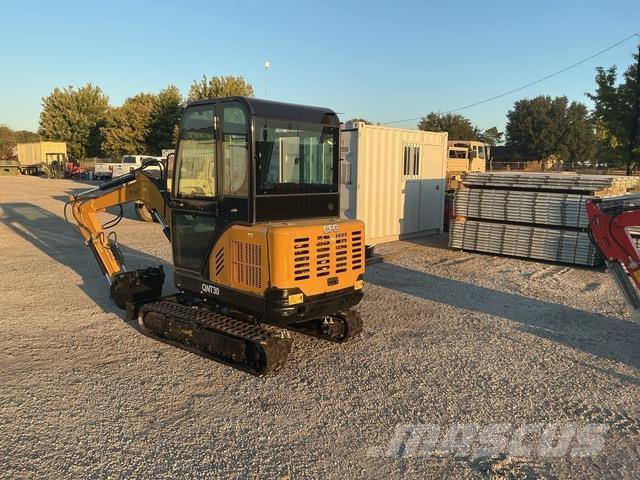 CFG QNT30 Paletli ekskavatörler