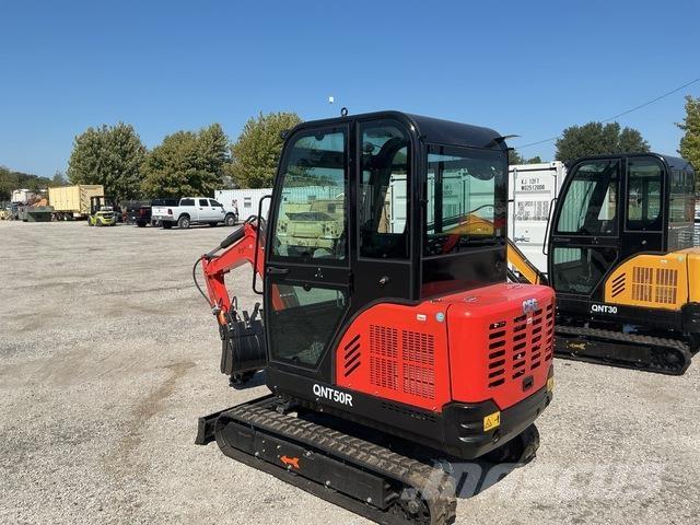 CFG QNT50R Paletli ekskavatörler