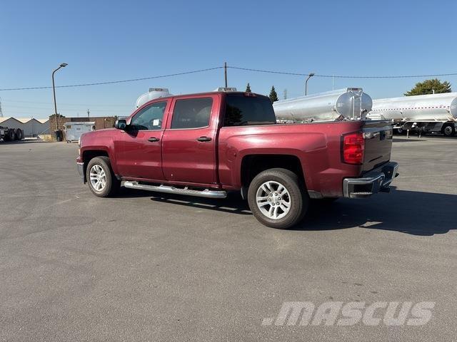 Chevrolet 1500 Pikaplar