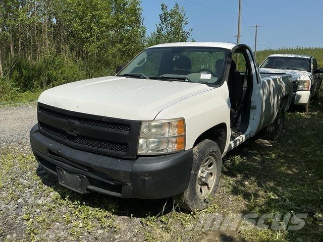 Chevrolet 1500 Pikaplar