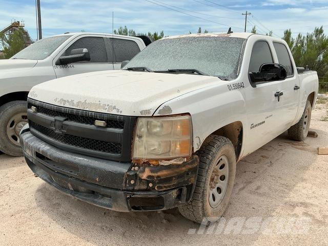 Chevrolet 1500 Pikaplar