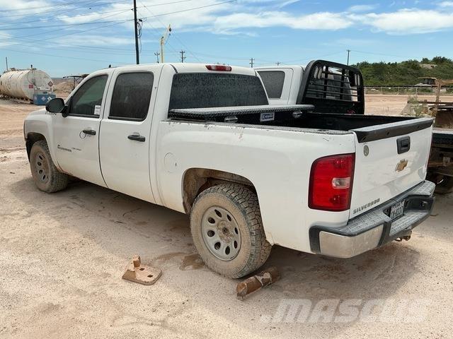 Chevrolet 1500 Pikaplar