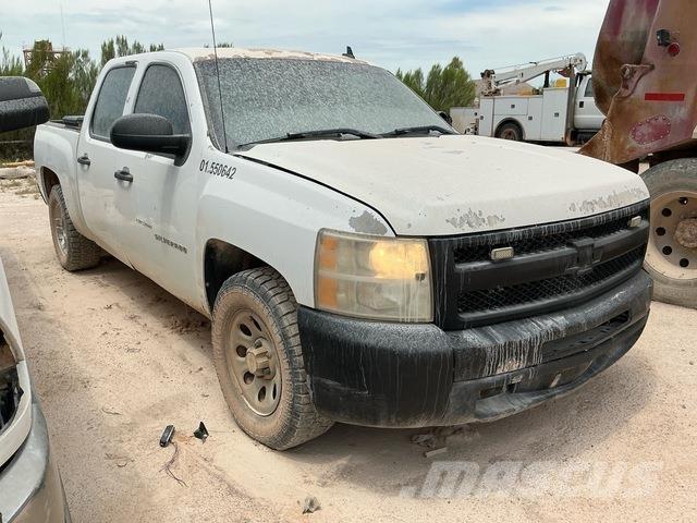 Chevrolet 1500 Pikaplar