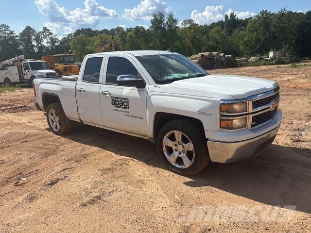 Chevrolet 1500 Pikaplar
