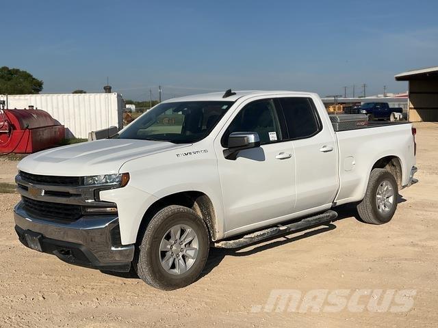 Chevrolet 1500 Pikaplar