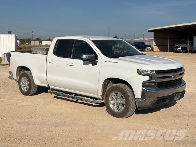 Chevrolet 1500 Pikaplar