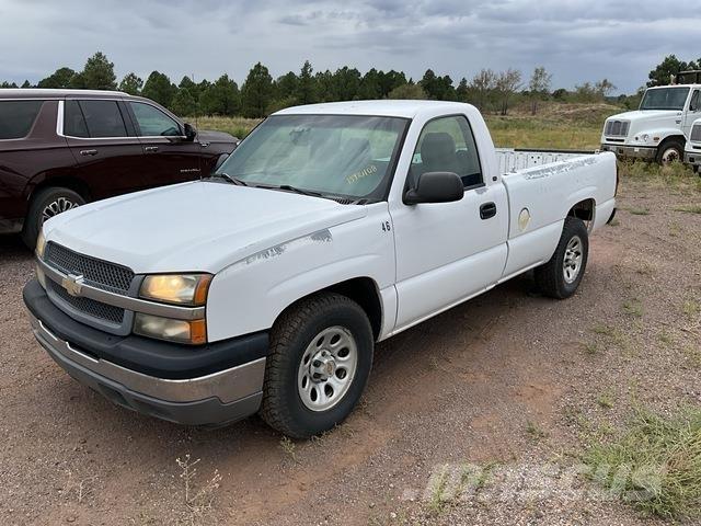 Chevrolet 1500 Pikaplar