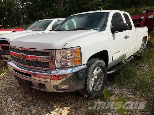 Chevrolet 1500 Pikaplar