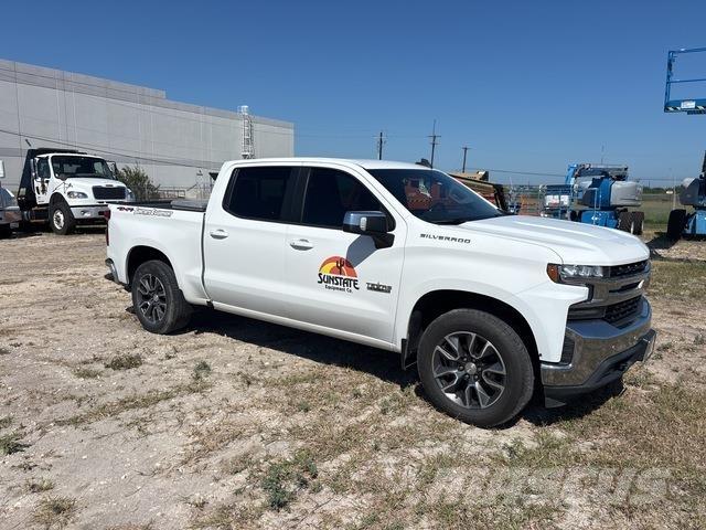 Chevrolet 1500 Pikaplar