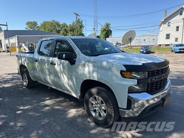 Chevrolet 1500 Pikaplar