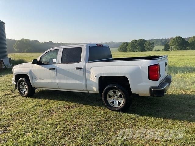 Chevrolet 1500 Pikaplar