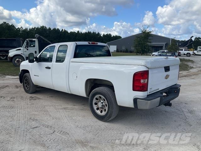 Chevrolet 1500 Pikaplar