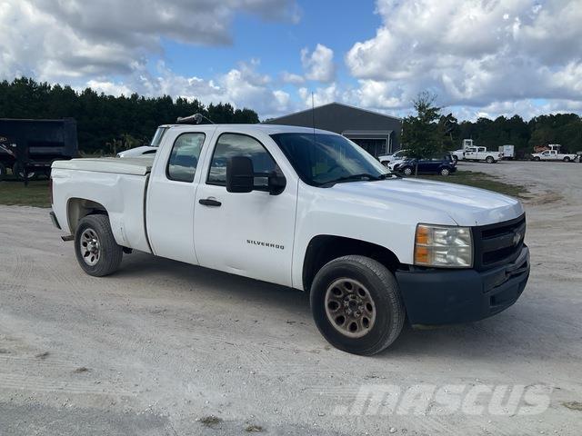Chevrolet 1500 Pikaplar