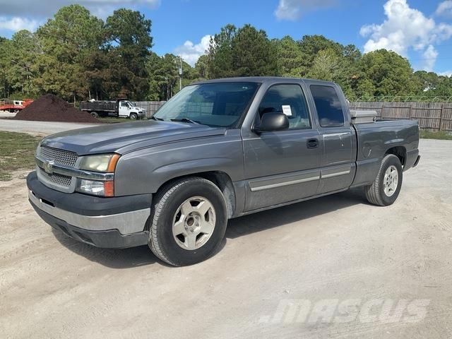 Chevrolet 1500 Pikaplar