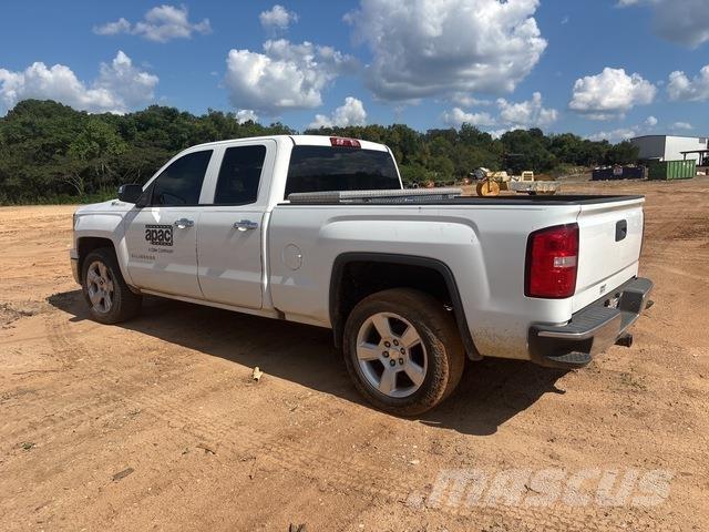 Chevrolet 1500 Pikaplar