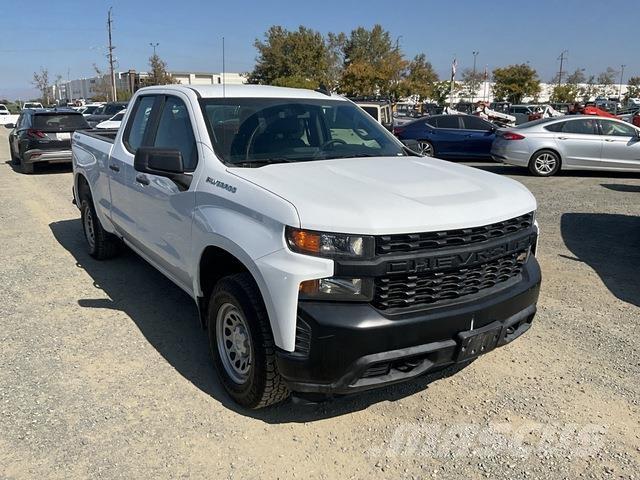 Chevrolet 1500 Pikaplar