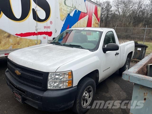 Chevrolet 1500 Pikaplar