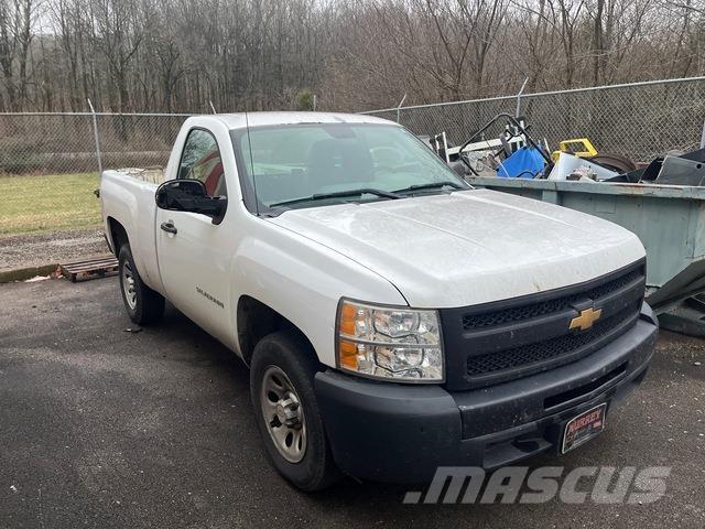 Chevrolet 1500 Pikaplar