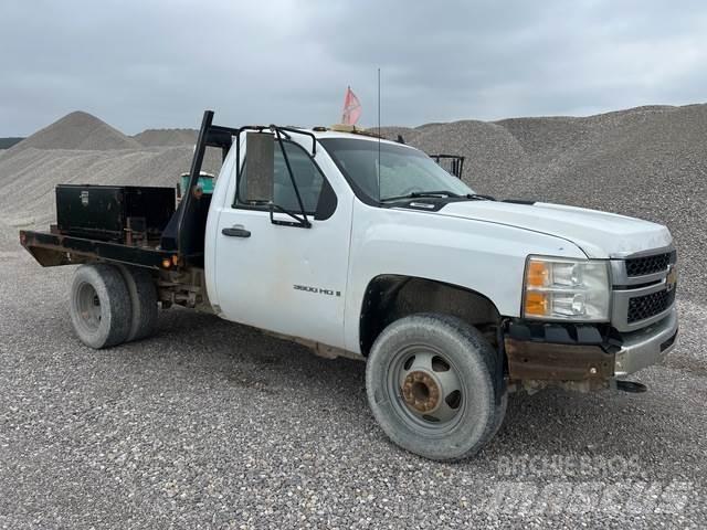 Chevrolet 3500 Flatbed kamyonlar