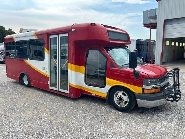 Chevrolet 4500 Minibüsler
