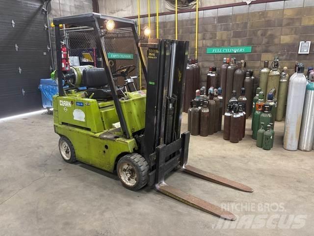 Clark C300-50 Diger