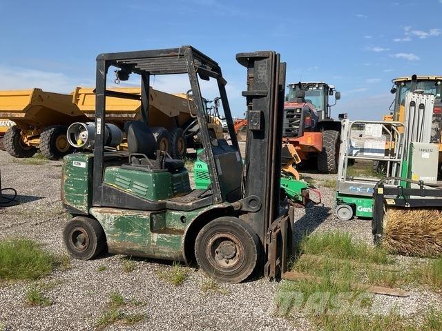 Clark CGP25 Diger