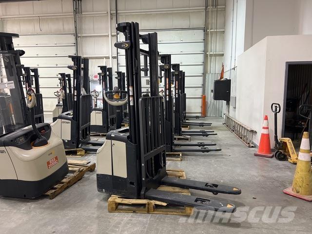 Crown ES 4000 Akülü depo ekipmanları