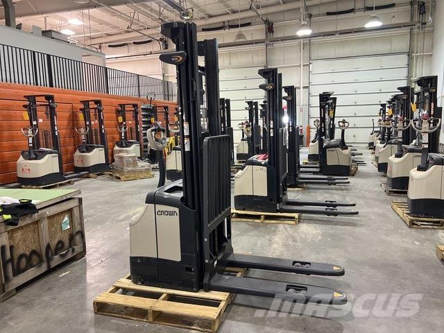 Crown ES 4000 Akülü depo ekipmanları