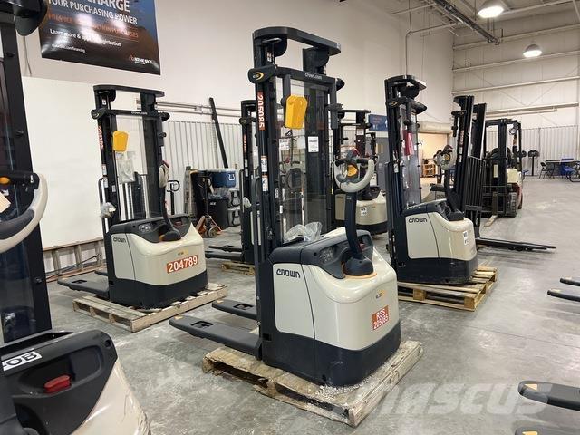 Crown ES 4000 Akülü depo ekipmanları