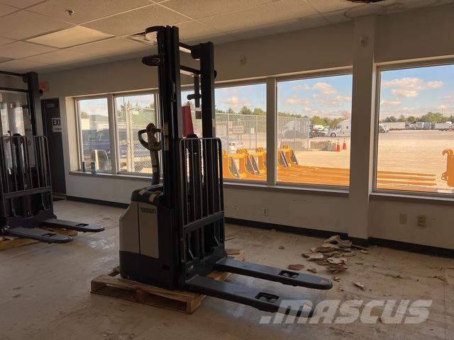 Crown ES 4000 Akülü depo ekipmanları