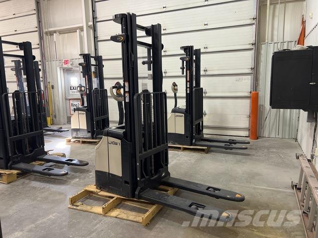 Crown ES 4000 Akülü depo ekipmanları