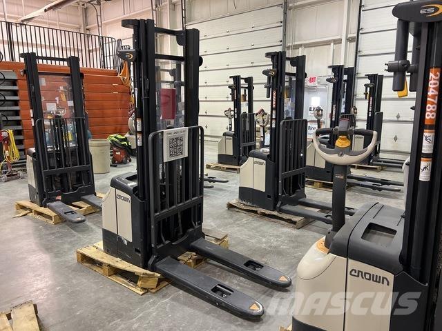 Crown ES 4000 Akülü depo ekipmanları