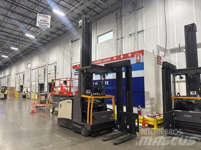 Crown TSP6500 Elektrikli forkliftler