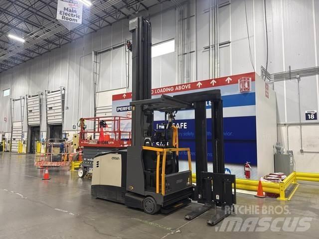 Crown TSP6500 Elektrikli forkliftler