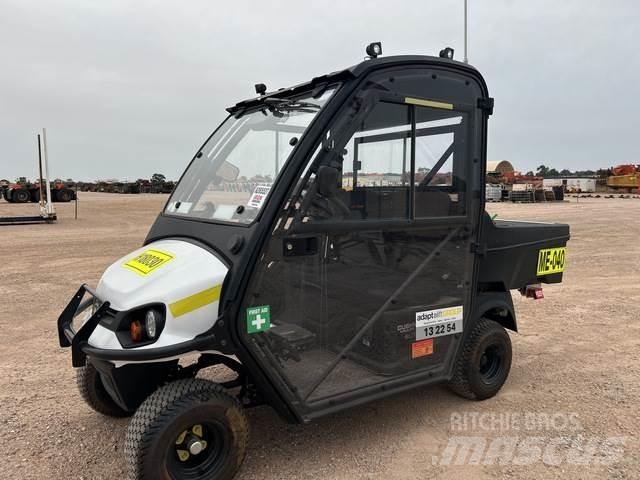 Cushman 800E Diger