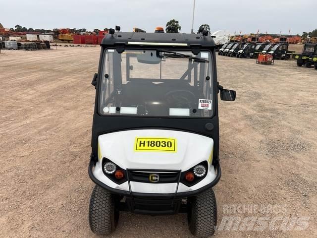 Cushman 800E Diger