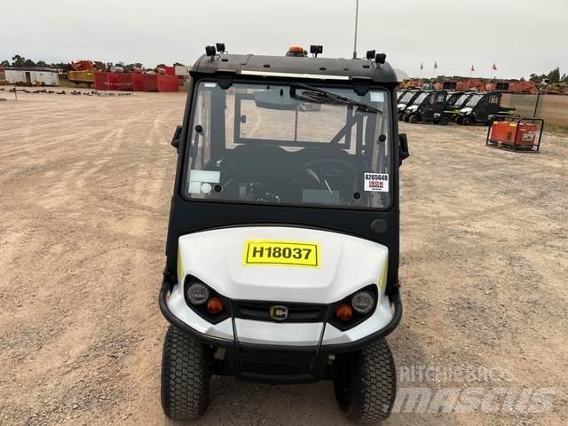 Cushman 800E Diger