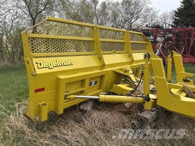 Degelman 6900 Tekerlekli dozerler