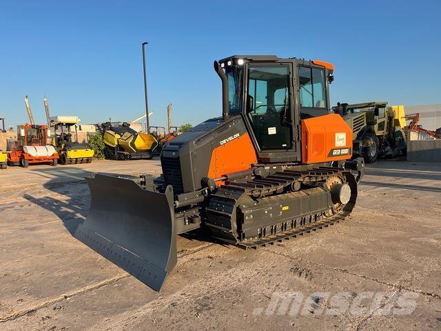 Develon DD100 Paletli dozerler