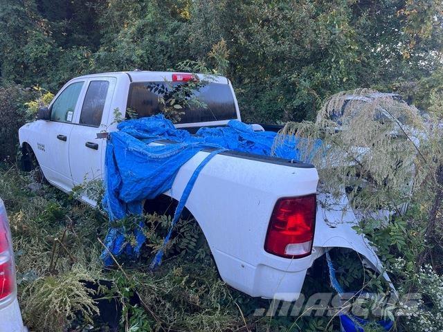 Dodge Ram 1500 Pikaplar