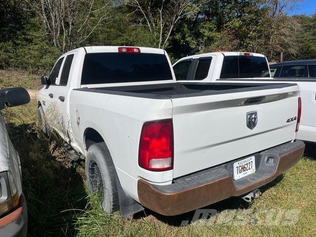 Dodge Ram 1500 Pikaplar