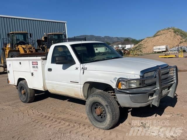 Dodge Ram 2500 Pikaplar