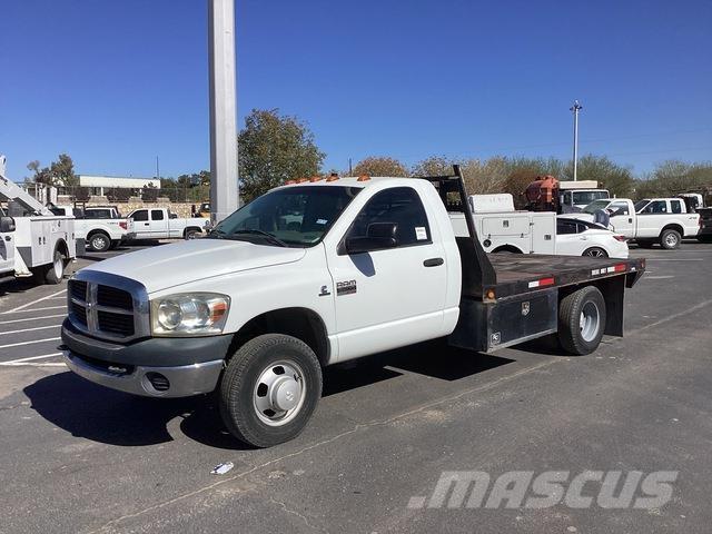 Dodge Ram 3500 Flatbed kamyonlar