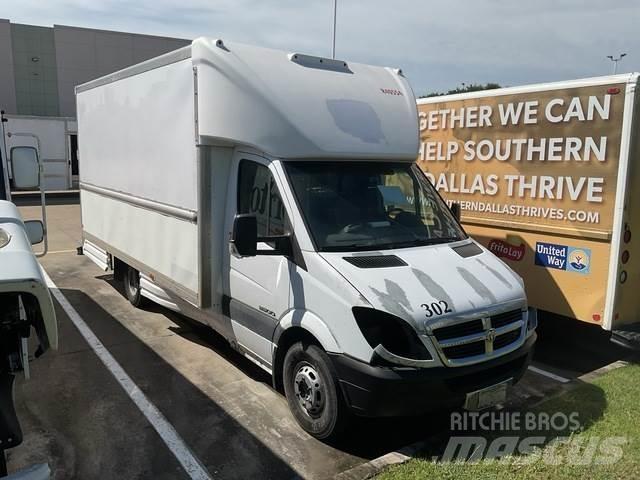 Dodge Sprinter Kapali kasa kamyonetler