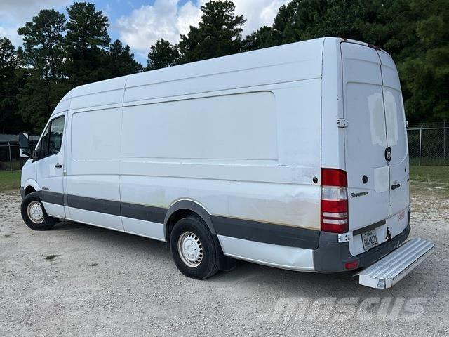 Dodge Sprinter Panel vanlar