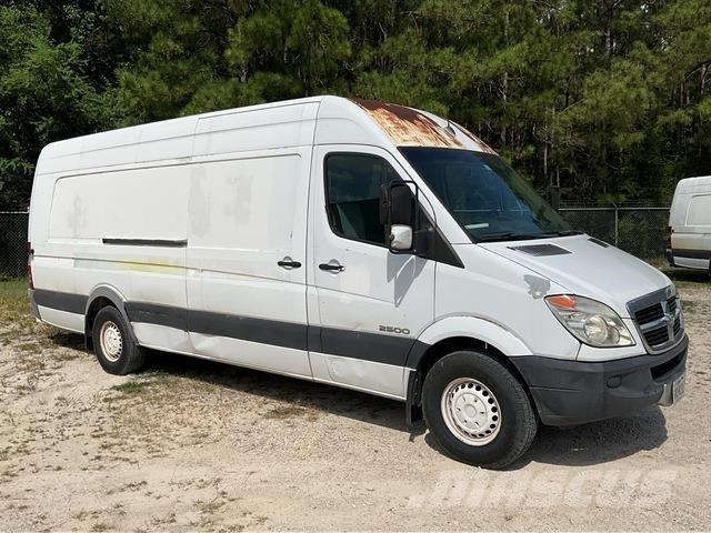 Dodge Sprinter Panel vanlar
